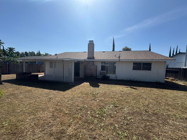 2912 Secretariat Drive, Atwater, CA 95301