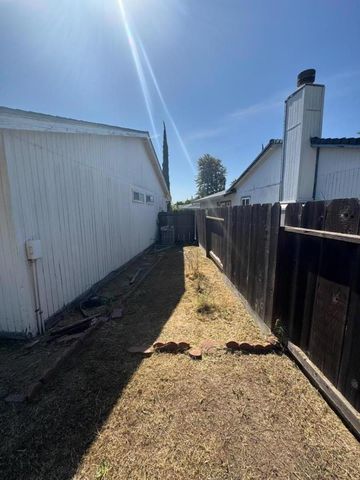 2912 Secretariat Drive, Atwater, CA 95301