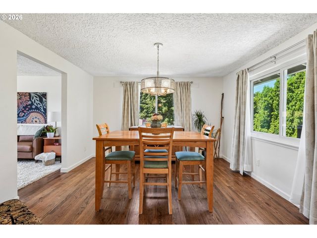 3002 Ne 44TH St, Vancouver, WA 98663