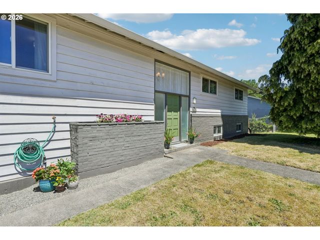 3002 Ne 44TH St, Vancouver, WA 98663