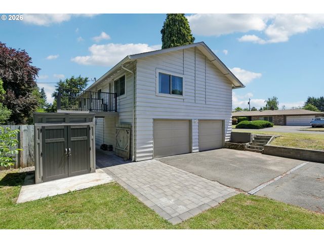 3002 Ne 44TH St, Vancouver, WA 98663