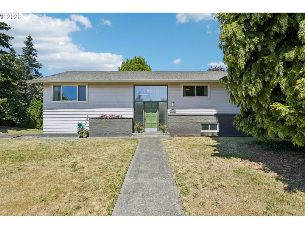 3002 Ne 44TH St, Vancouver, WA 98663