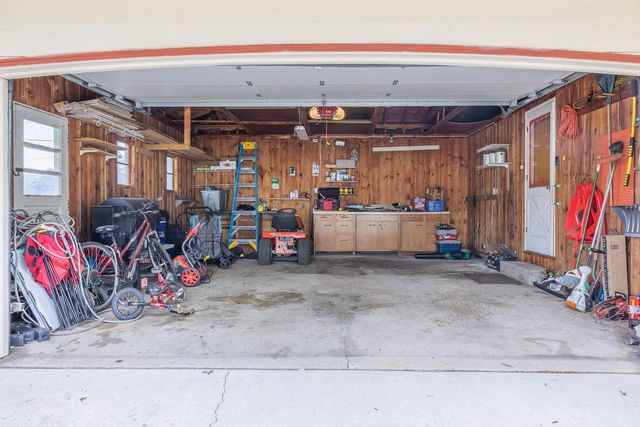 1634 S Arch Street, Janesville, WI 53546