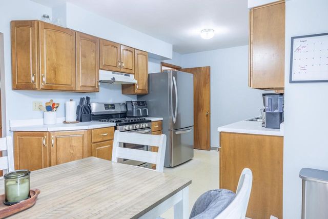 1634 S Arch Street, Janesville, WI 53546