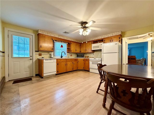 66 Westwood Road, North Smithfield, RI 02896