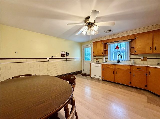 66 Westwood Road, North Smithfield, RI 02896