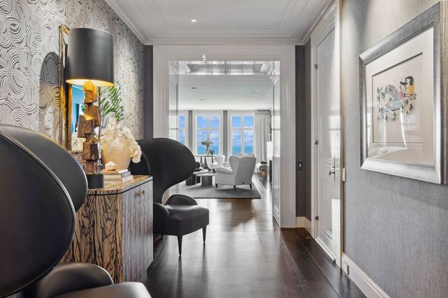 1540 N Lake Shore Drive 8N, Chicago, IL 60610