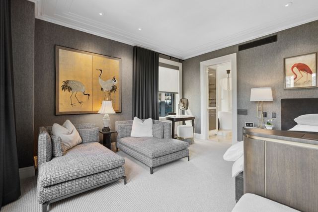 1540 N Lake Shore Drive 8N, Chicago, IL 60610