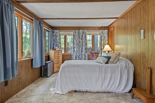 1 Cherry Road, North Hampton, NH 03862