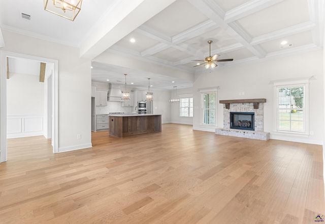 100 Pridgen Pass, Perry, GA 31069