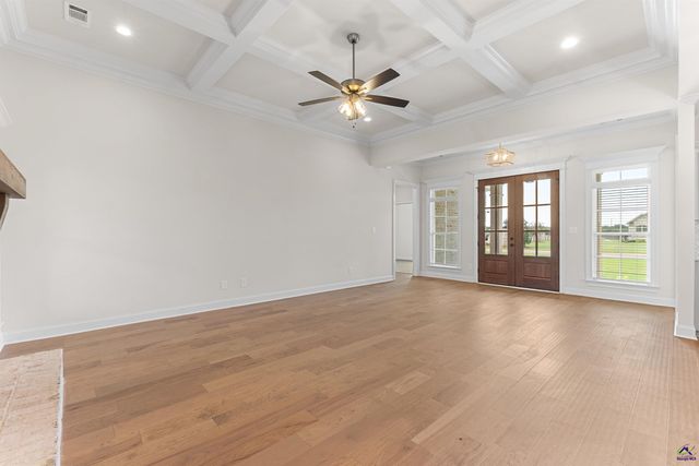 100 Pridgen Pass, Perry, GA 31069
