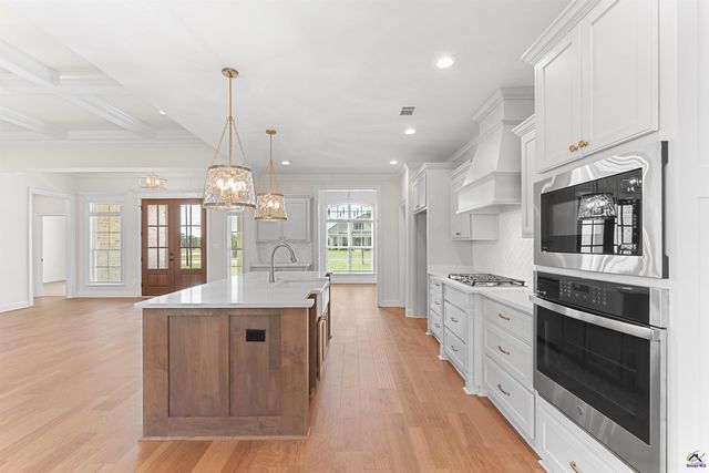 100 Pridgen Pass, Perry, GA 31069