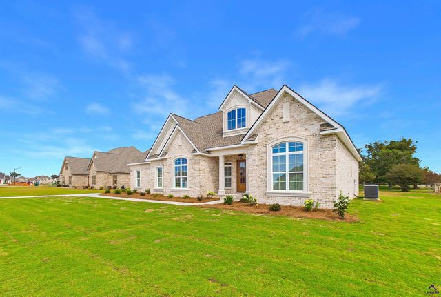 100 Pridgen Pass, Perry, GA 31069