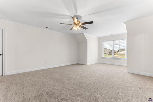 100 Pridgen Pass, Perry, GA 31069
