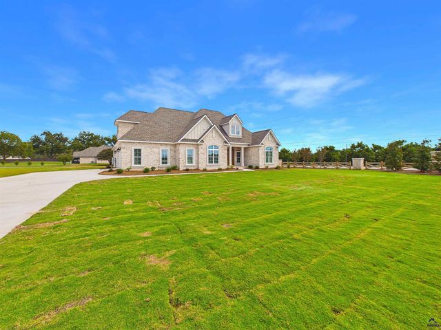 100 Pridgen Pass, Perry, GA 31069