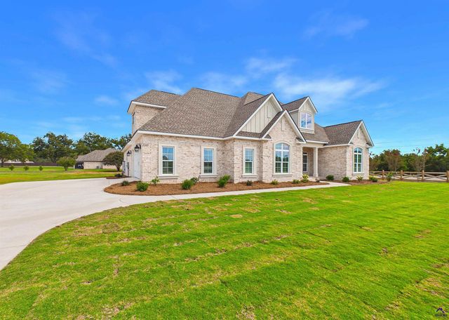 100 Pridgen Pass, Perry, GA 31069