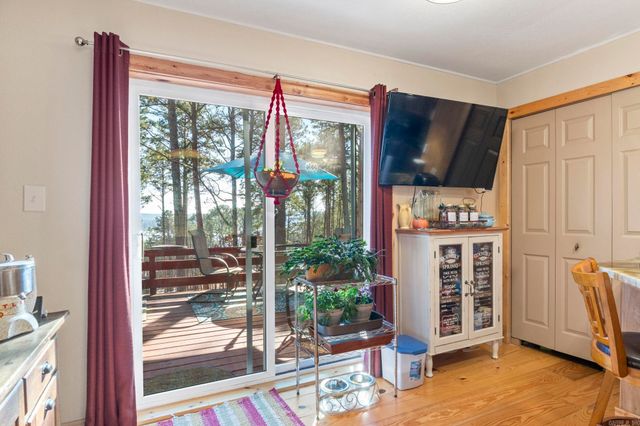 118 Cedar Valley Rd, Fairfield Bay, AR 72088