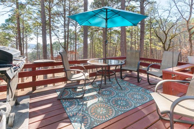 118 Cedar Valley Rd, Fairfield Bay, AR 72088