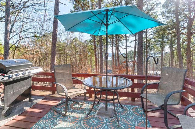 118 Cedar Valley Rd, Fairfield Bay, AR 72088