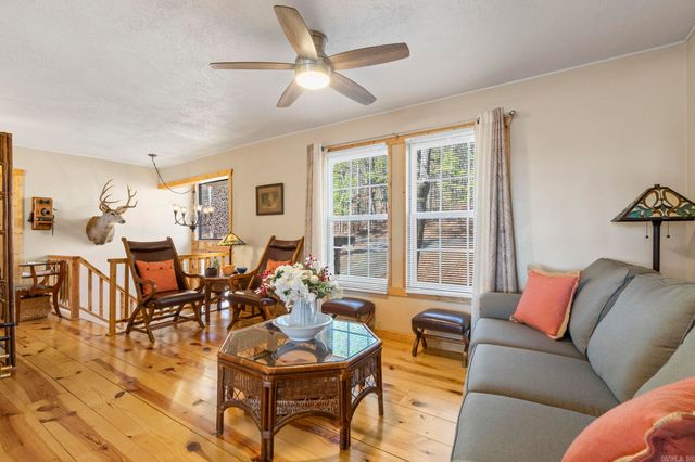 118 Cedar Valley Rd, Fairfield Bay, AR 72088