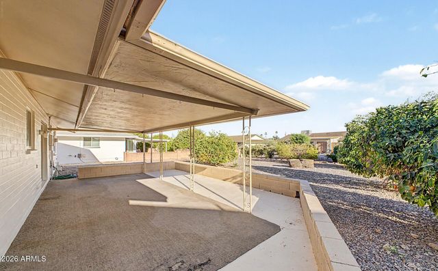 10413 W MISSION Lane, Sun City, AZ 85351