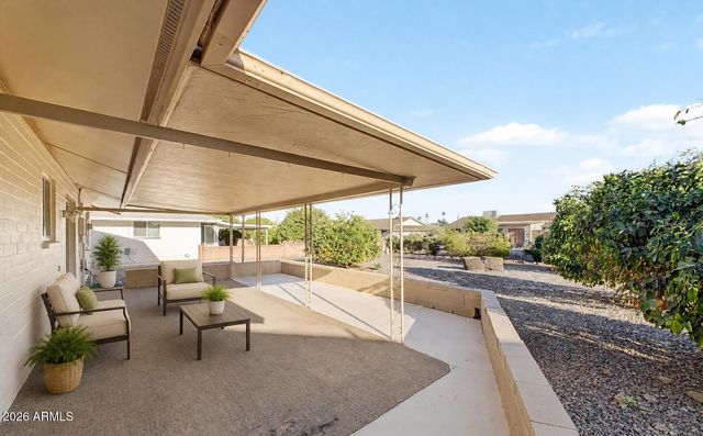10413 W MISSION Lane, Sun City, AZ 85351