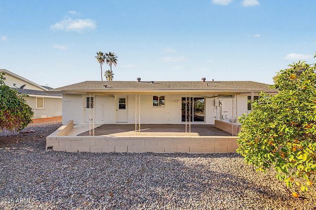 10413 W MISSION Lane, Sun City, AZ 85351