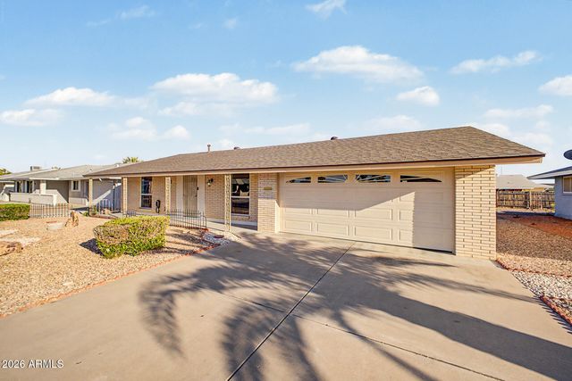 10413 W MISSION Lane, Sun City, AZ 85351