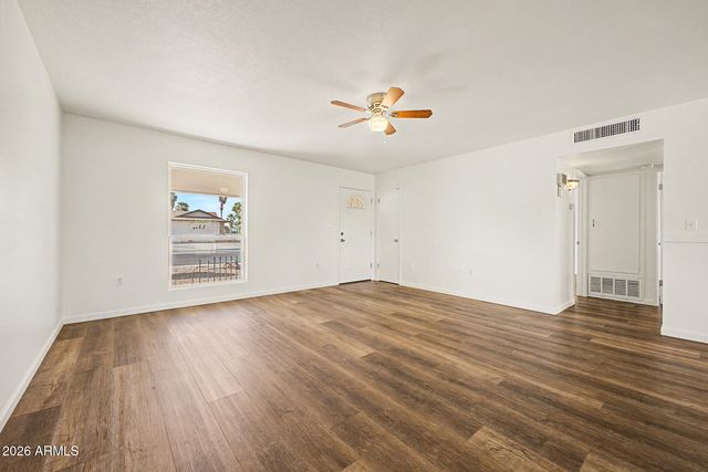 10413 W MISSION Lane, Sun City, AZ 85351
