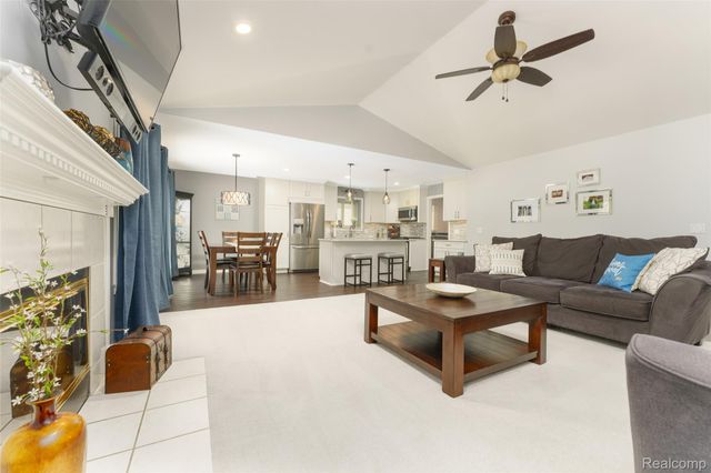 41777 Princess Drive, Canton Charter Township, MI 48188