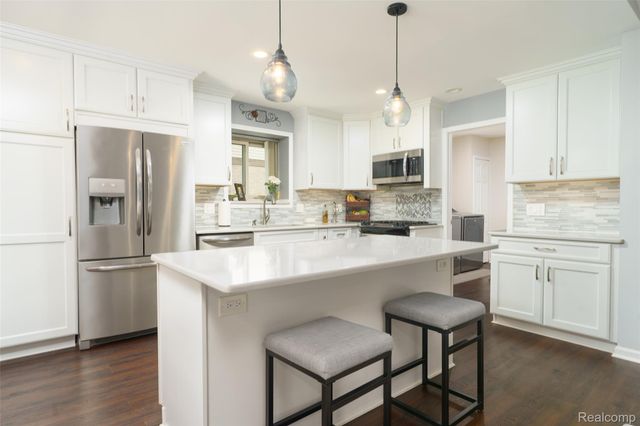 41777 Princess Drive, Canton Charter Township, MI 48188