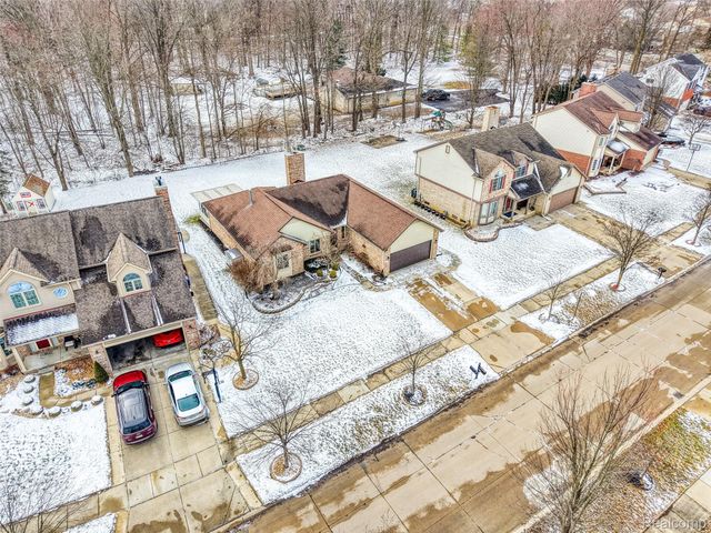 41777 Princess Drive, Canton Charter Township, MI 48188