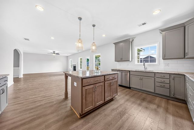 1558 Pressfield Court, Auburn, AL 36830