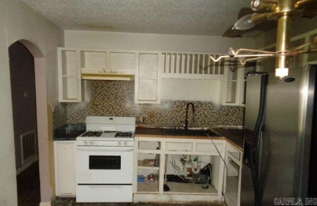 2101 Muldrow Drive, North Little Rock, AR 72117