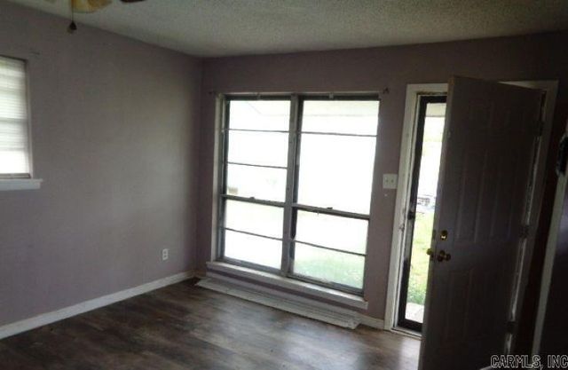 2101 Muldrow Drive, North Little Rock, AR 72117