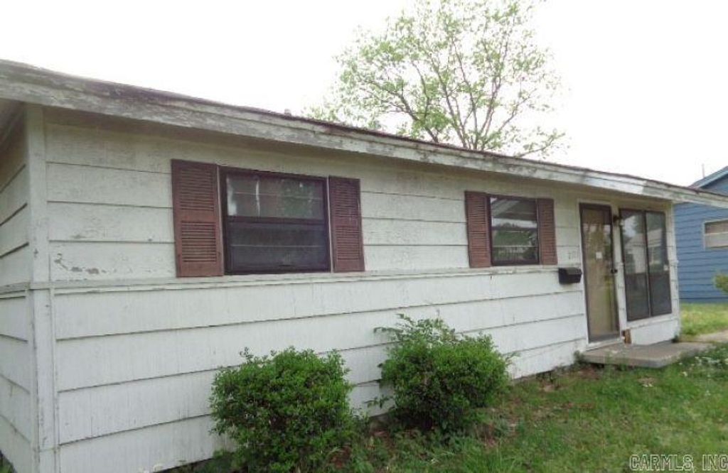 2101 Muldrow Drive, North Little Rock, AR 72117