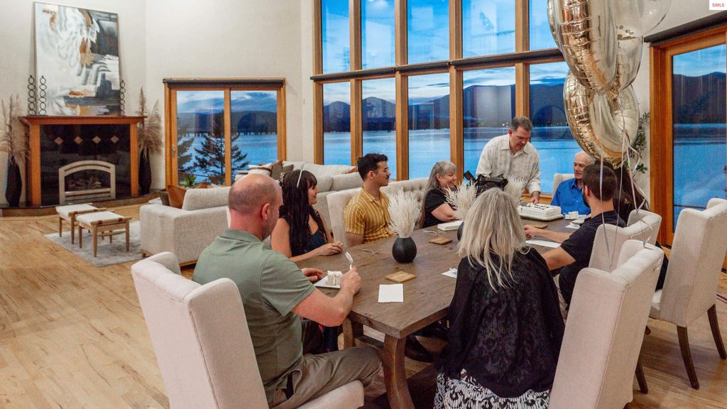 3361 Bottle Bay Rd, Sagle, ID 83858 photo 8