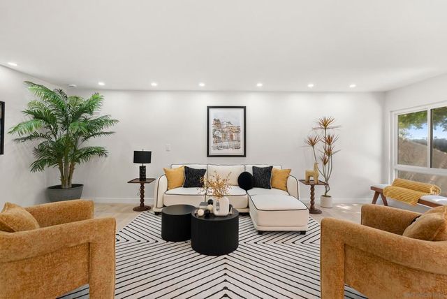 5552 Caminito Herminia, La Jolla, CA 92037