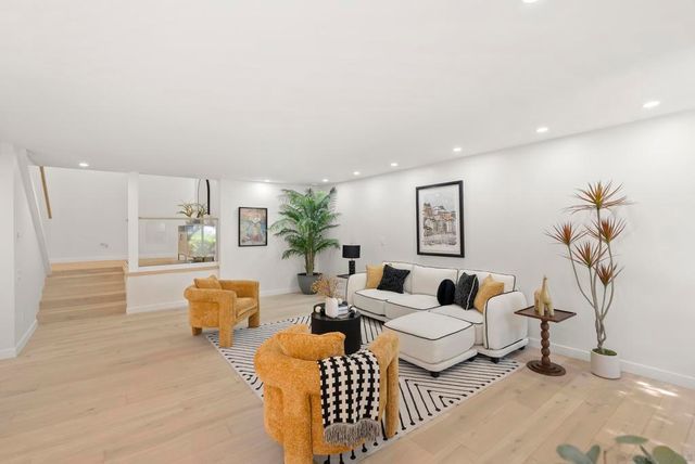 5552 Caminito Herminia, La Jolla, CA 92037