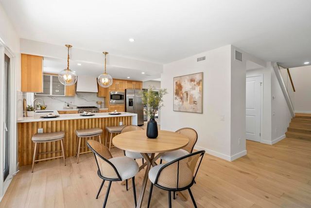 5552 Caminito Herminia, La Jolla, CA 92037
