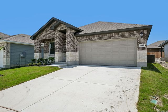 5433 Wrangler Way, Marion, TX 78124