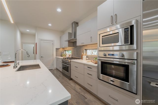3034 NE 89th, Seattle, WA 98115