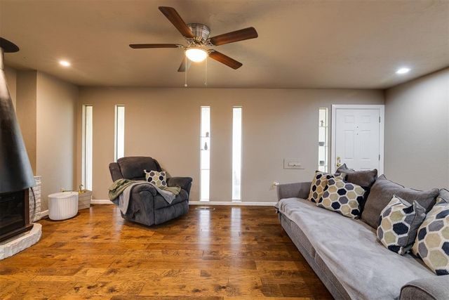 2441 SW 77th Street, Oklahoma City, OK 73159