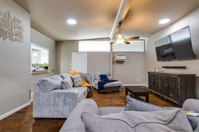 2441 SW 77th Street, Oklahoma City, OK 73159