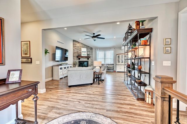 1468 Shirepeak Way, Independence, KY 41051