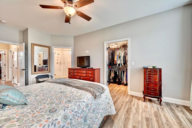 1468 Shirepeak Way, Independence, KY 41051