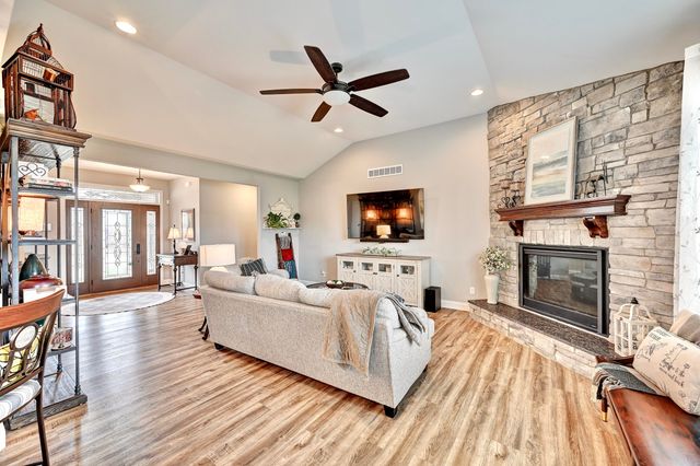 1468 Shirepeak Way, Independence, KY 41051