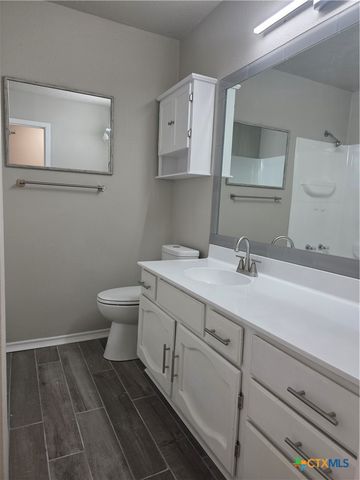 1916 Nevada Street, San Marcos, TX 78666