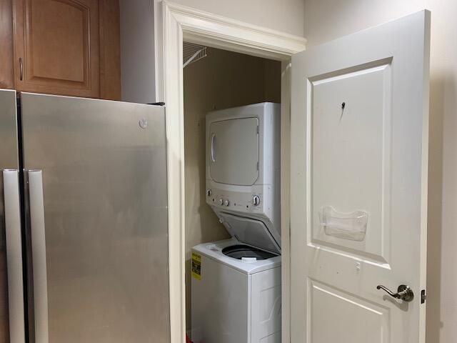 16101 Emerald Estates Drive 251, Weston, FL 33331