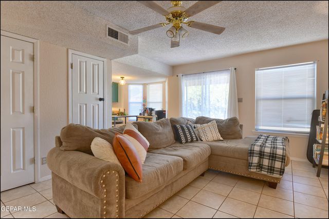 4565 LOMA COLORADA Court, El Paso, TX 79934